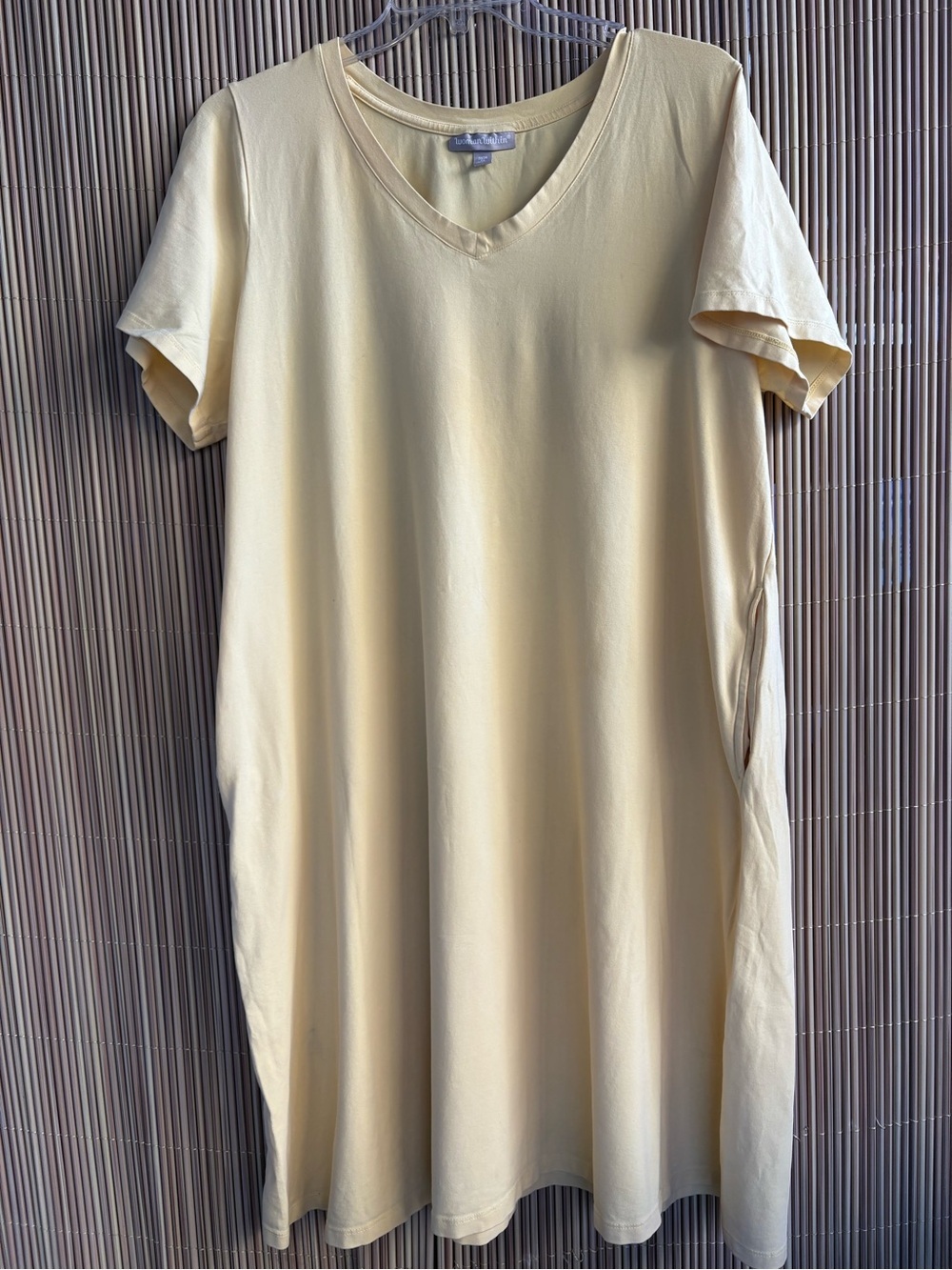 Woman Within Pale Yellow V-Neck Short Sleeve Top size 22/24 1X